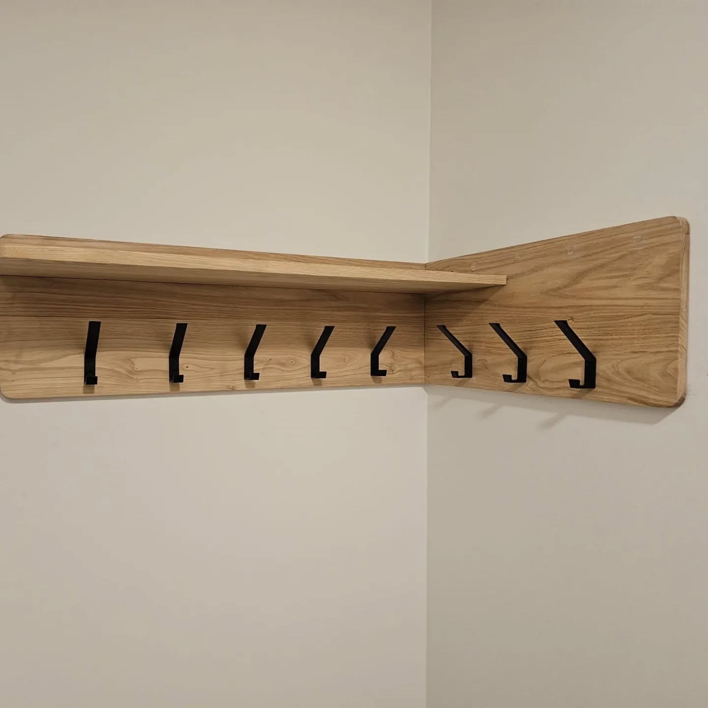 Salontafel op maat — detailfoto blad